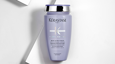 Emily-Ratajkowski-goes-blonde-Blond-Absolu-Article-Center-08-Kerastase
