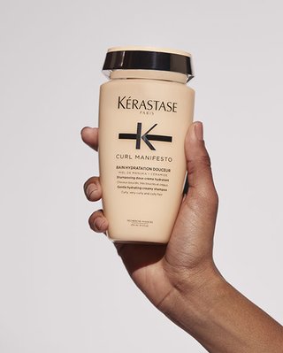 Kerastase-curl-manifesto-shampoo
